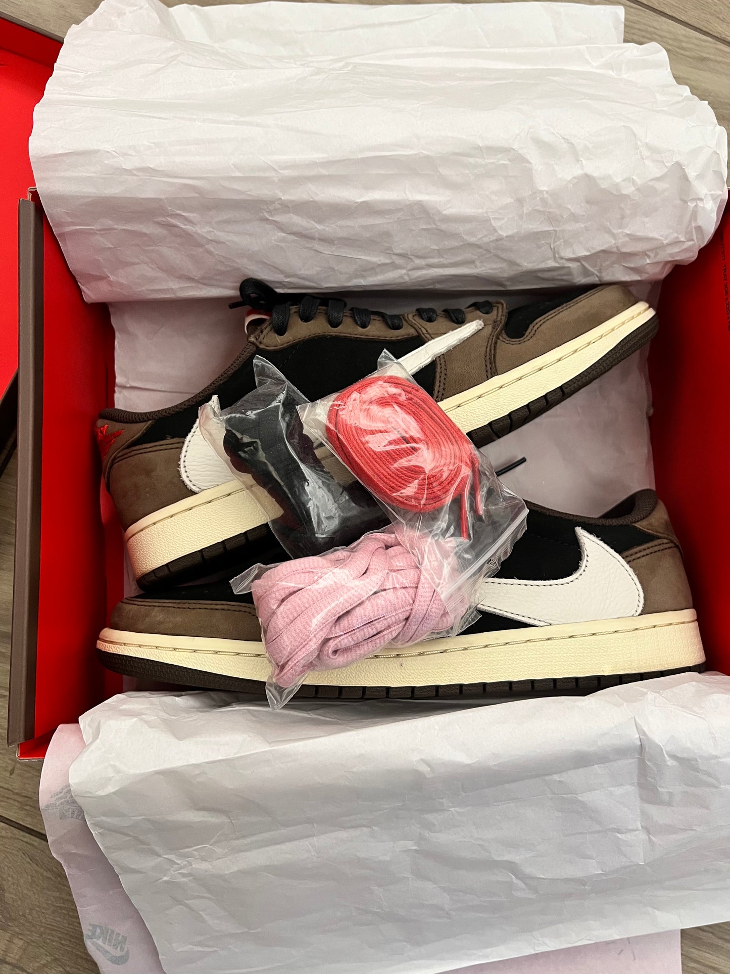 Jordan 1 Low Travis Scott Mocha - taglia 43 used
