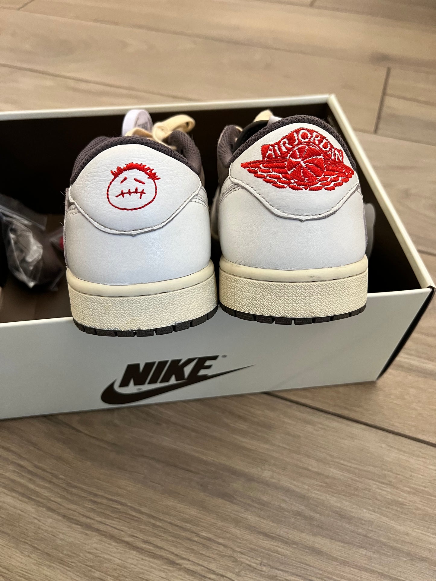 Jordan 1 Low Travis Scott Reverse Mocha - taglia 41 used