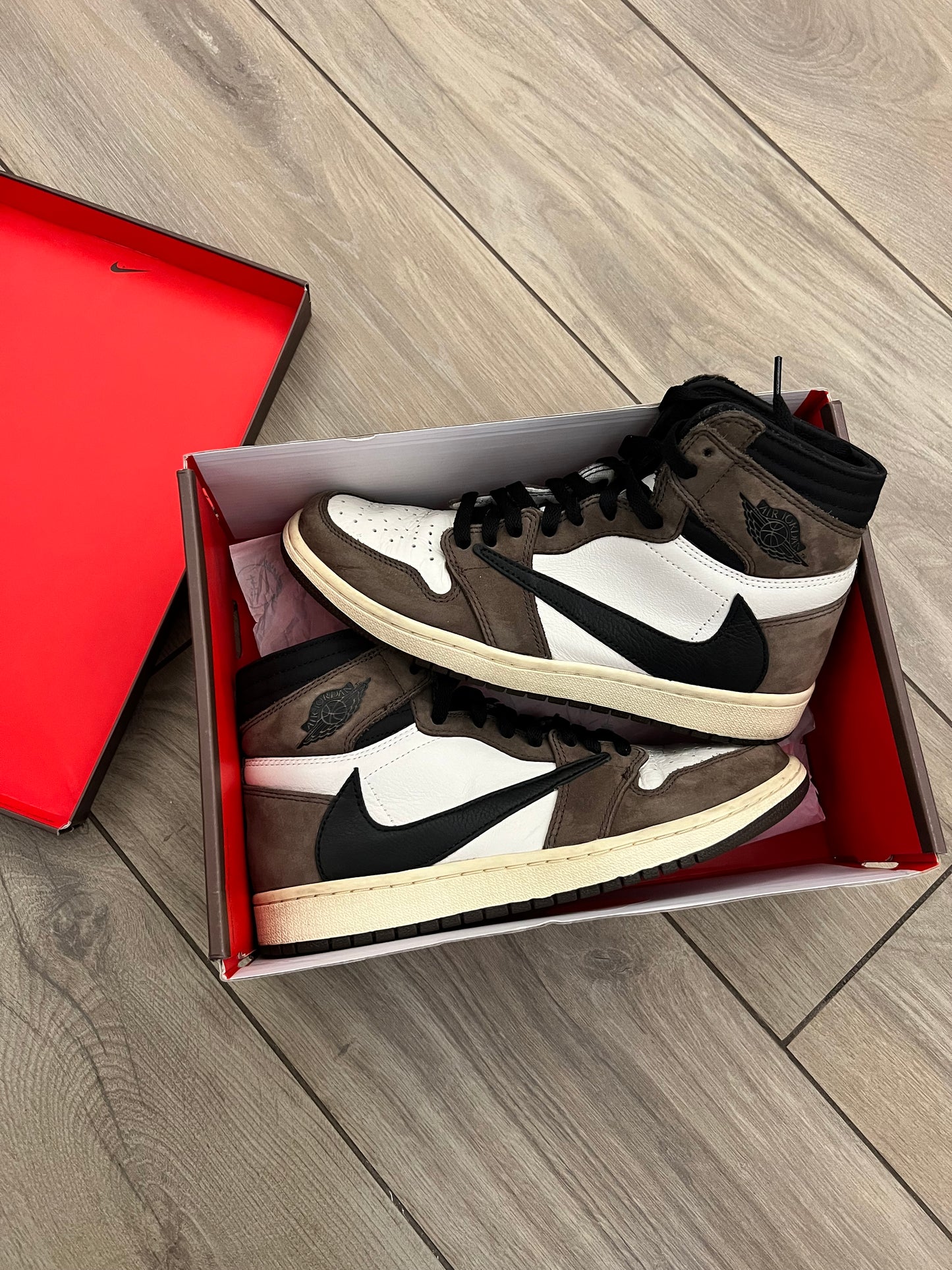 Jordan 1 High Travis Scott Mocha - taglia 42 used