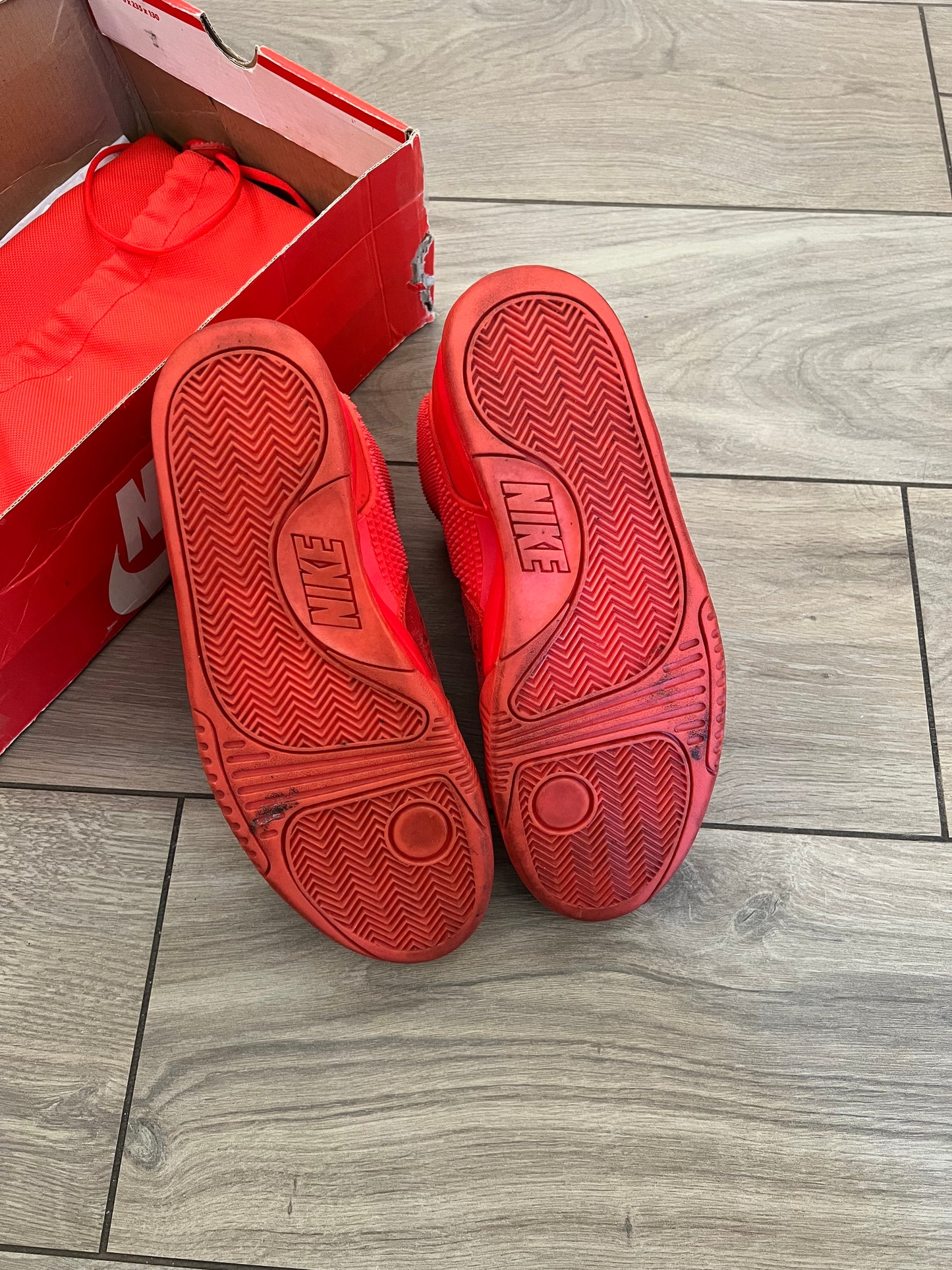 Air Yeezy 2 Red October - taglia 42 used