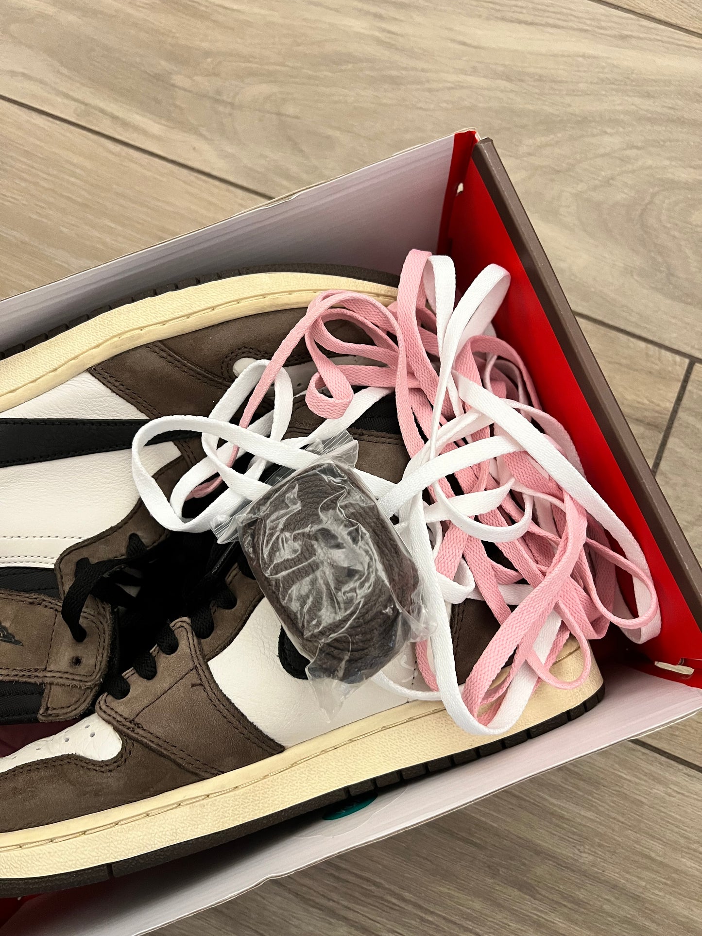 Jordan 1 High Travis Scott Mocha - taglia 42 used