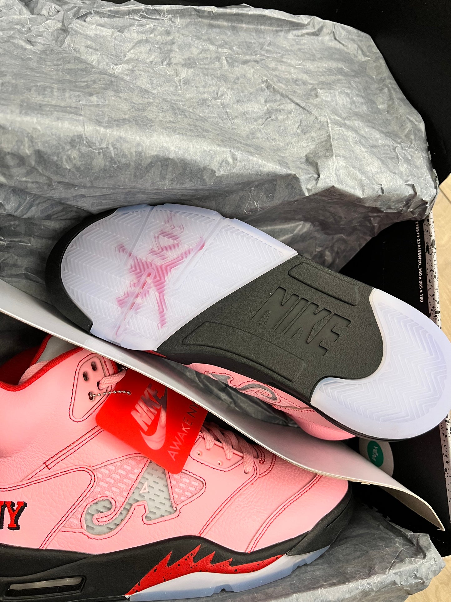 Jordan 5 Retro Awake NY "Arctic Pink" - brand new