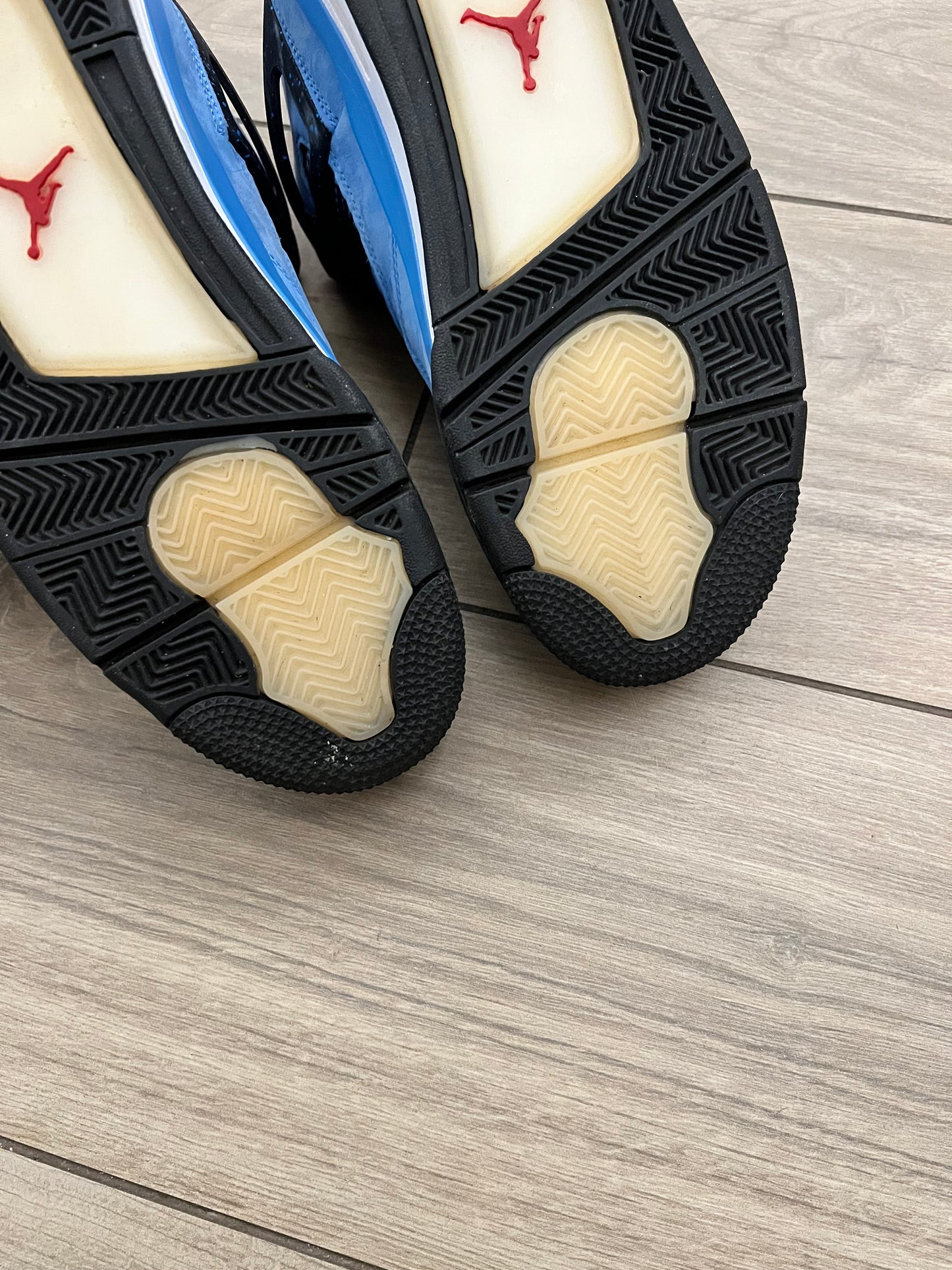 Jordan 4 Travis Scott - taglia 44,5 used