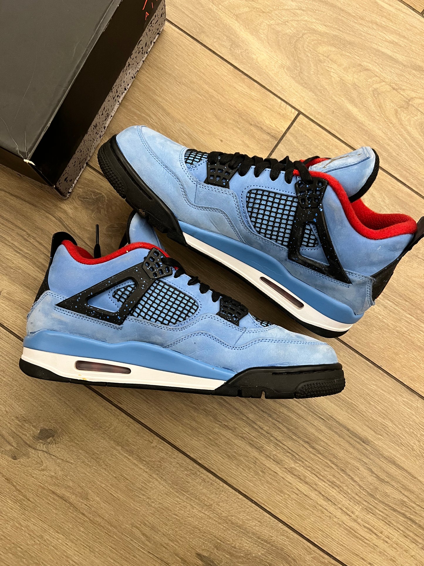 Jordan 4 Travis Scott - taglia 44,5 used