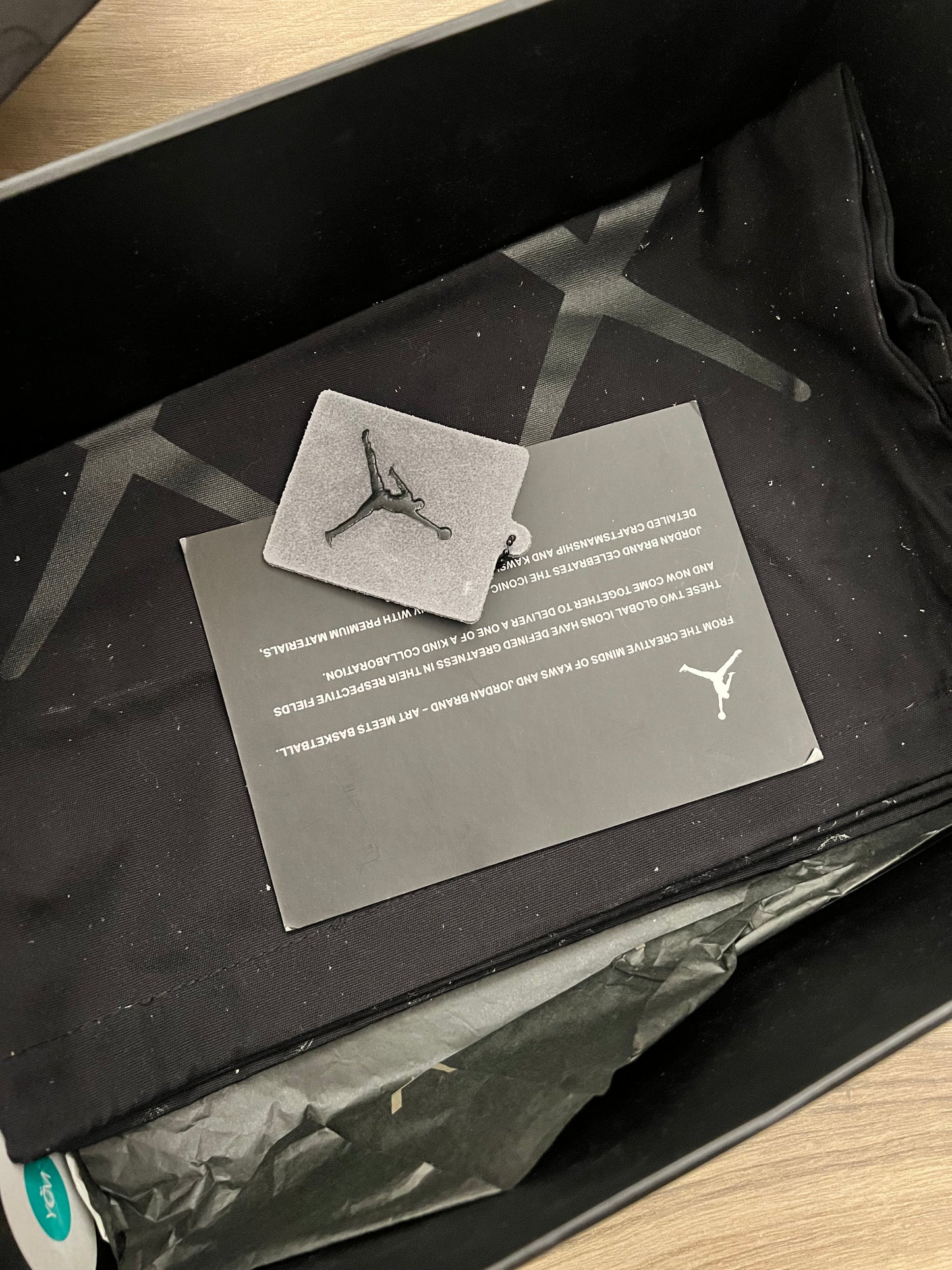 Jordan 4 Kaws Grey - taglia 44,5 used