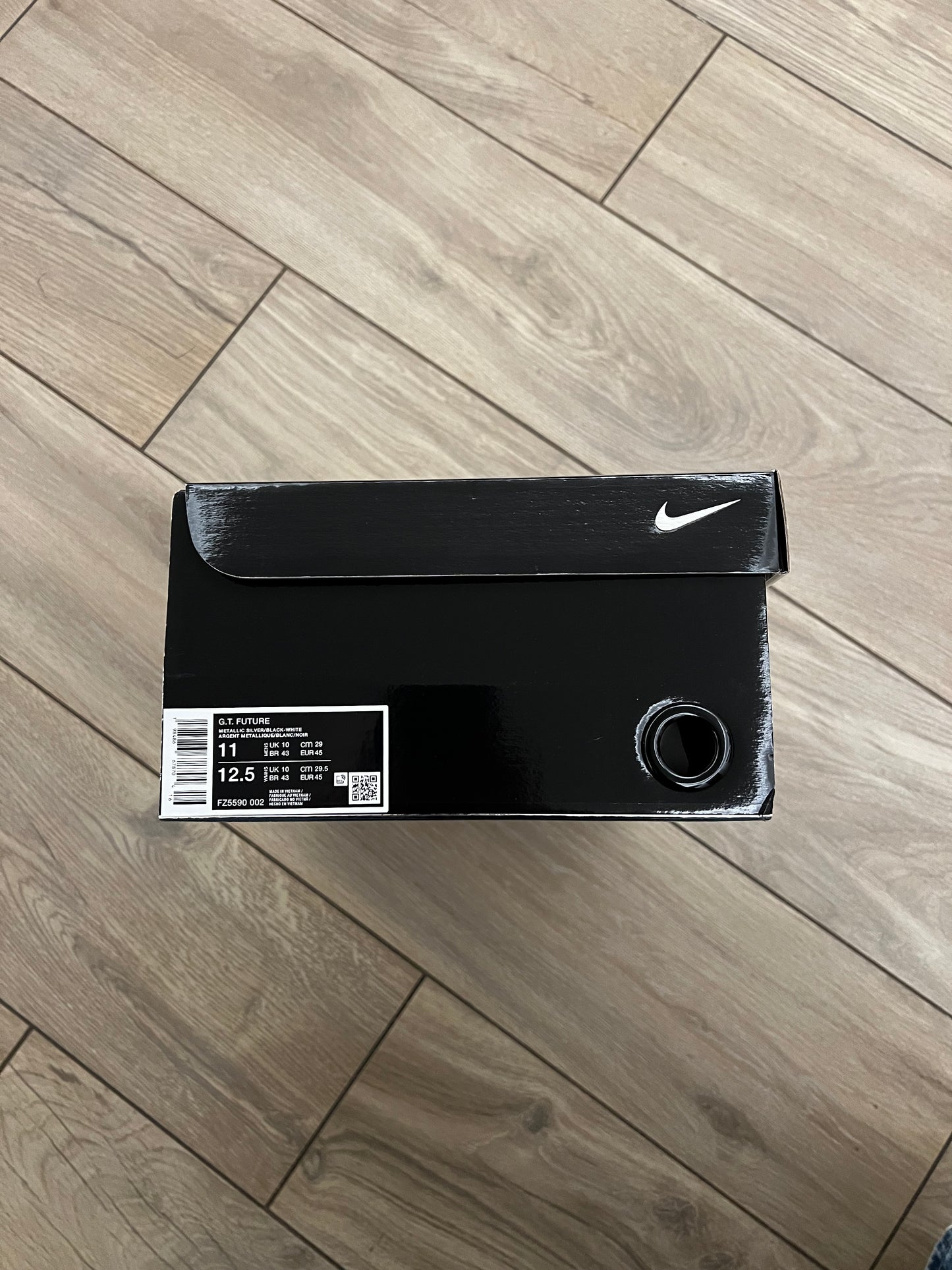 Nike GT Future “Metallic Silver” - brand new