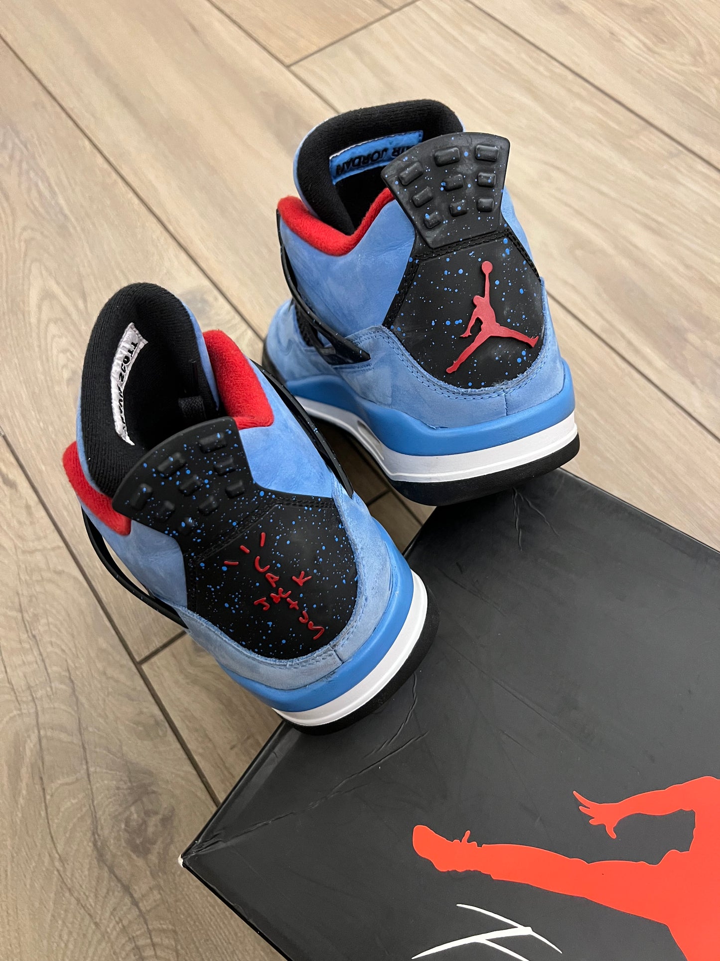 Jordan 4 Travis Scott - taglia 44,5 used