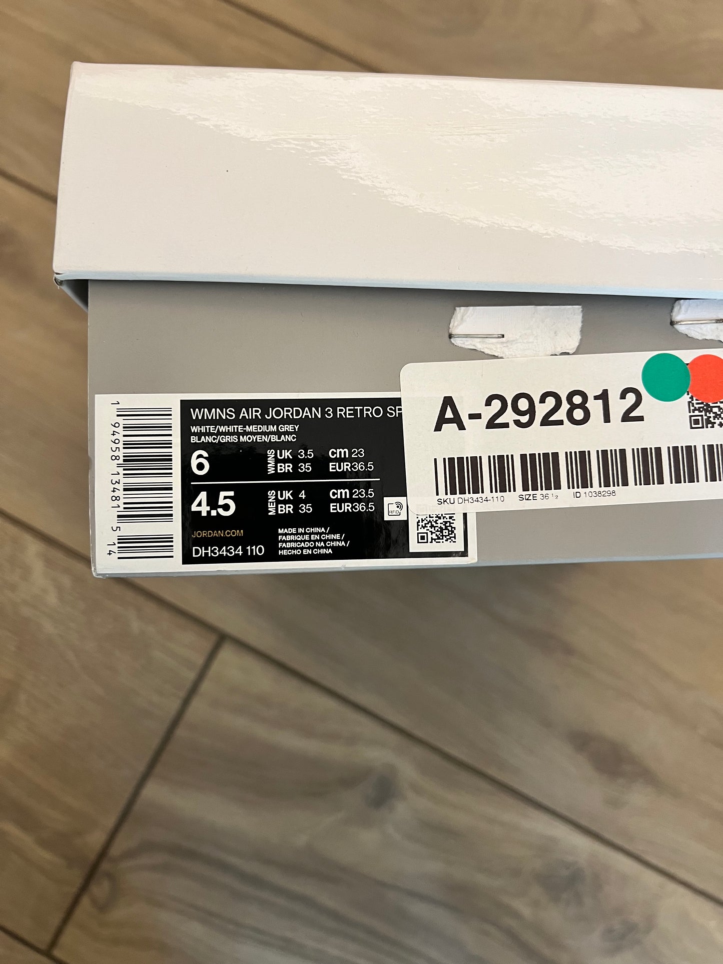 Jordan 3 A Ma Maniére - brand new
