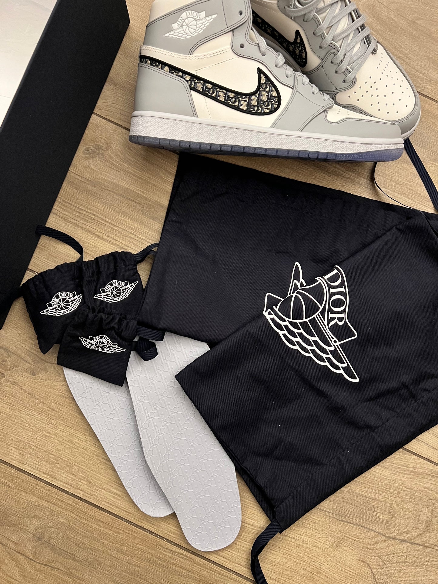 Jordan 1 High - brand new