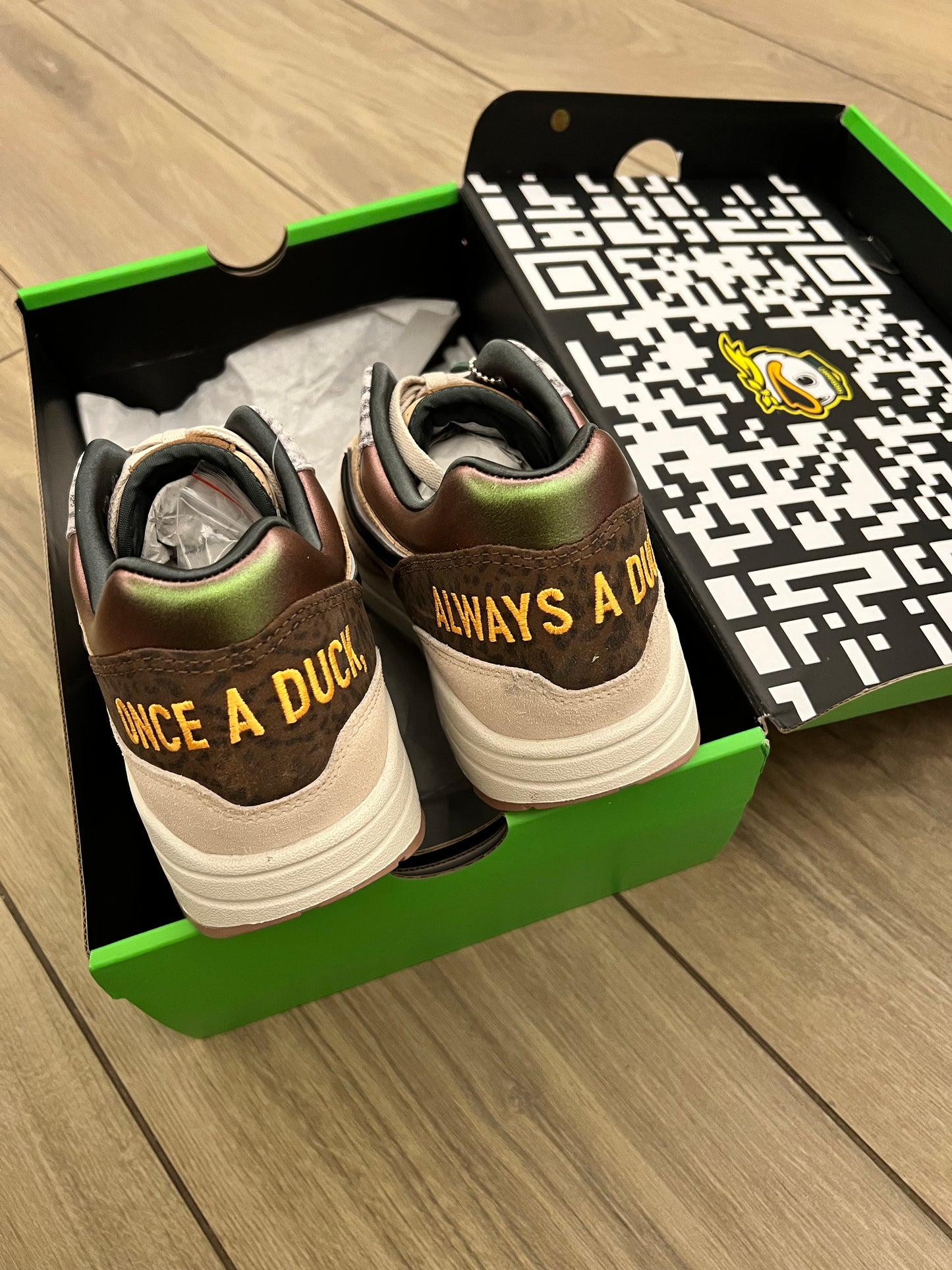 Air Max 1 Premium University of Oregon PE - brand new