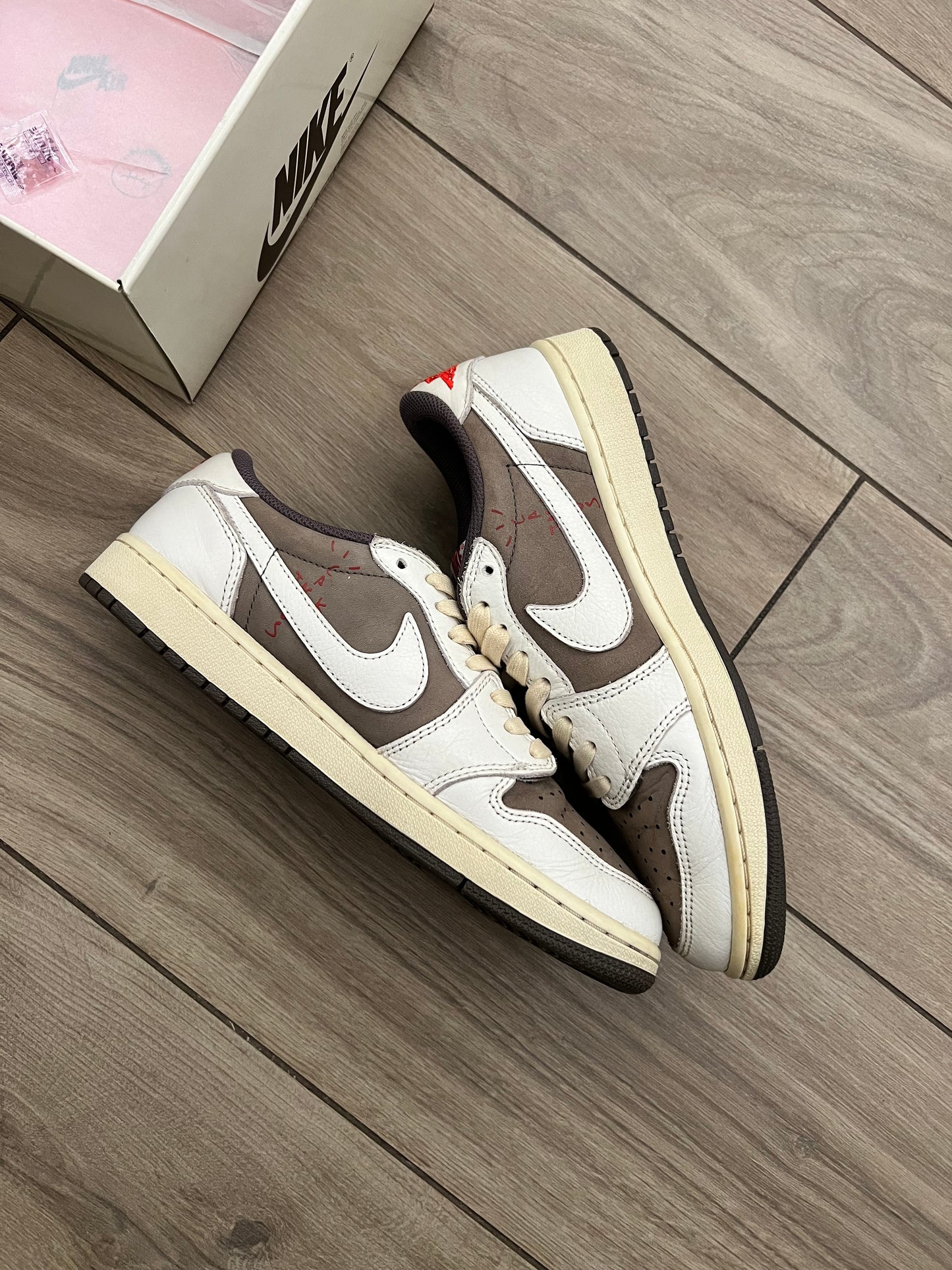 Jordan 1 Low Travis Scott Reverse Mocha - taglia 42 used