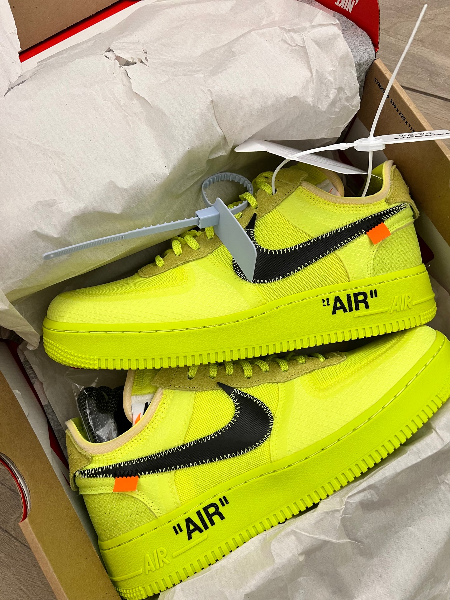 Air Force Off White Volt - brand new