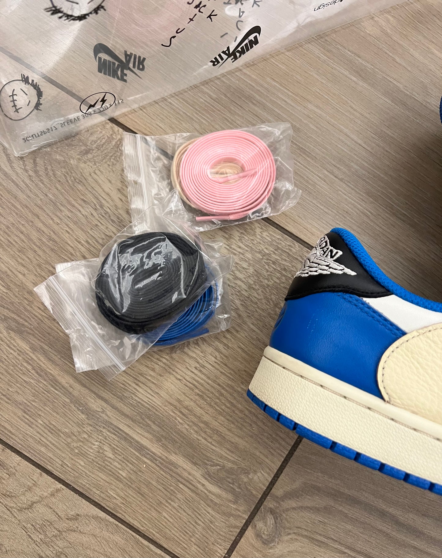 Jordan 1 Low Travis Scott Fragment - taglia 43 used