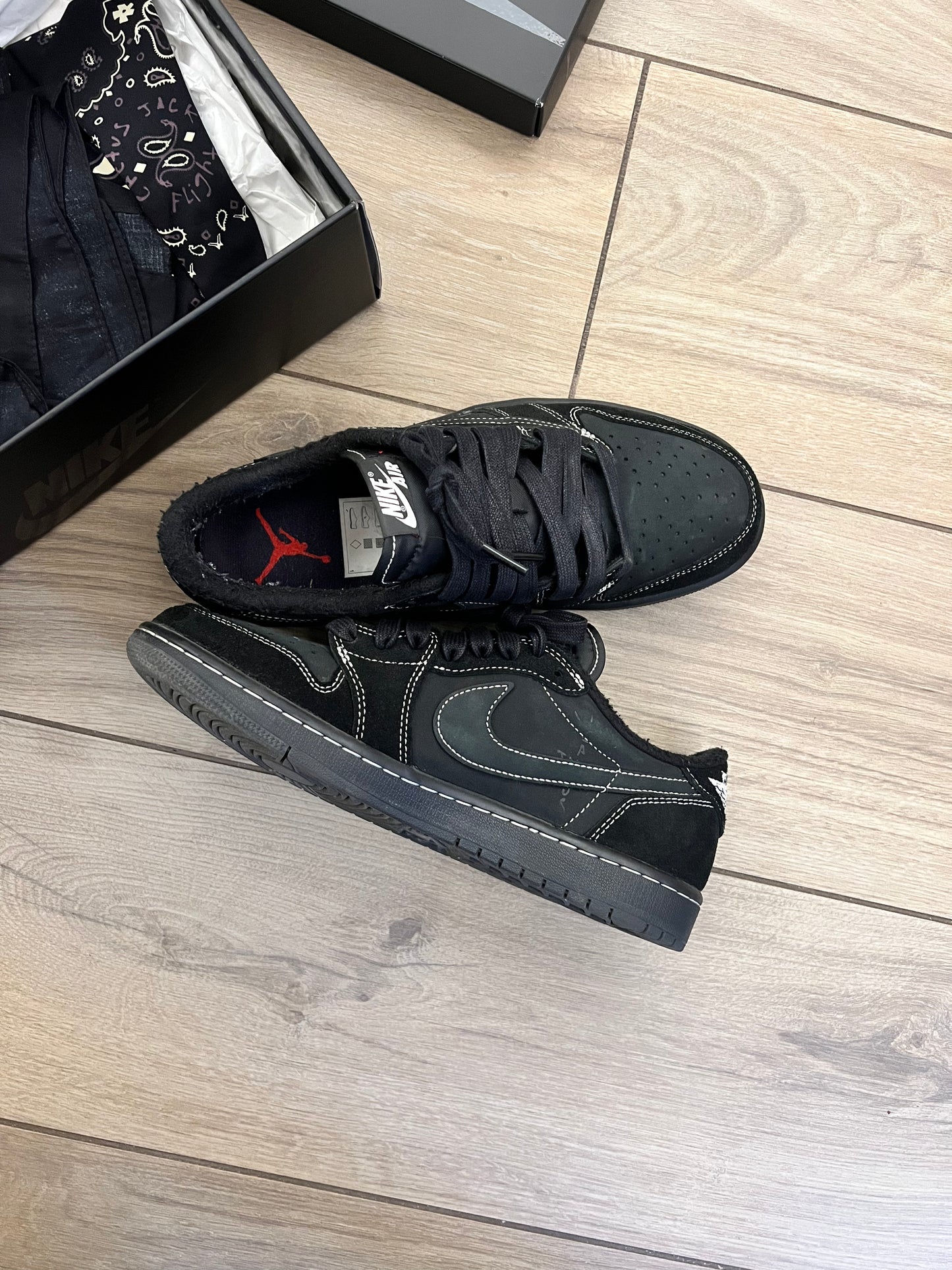 Jordan 1 Low Travis Scott Phantom Black - taglia 41 used