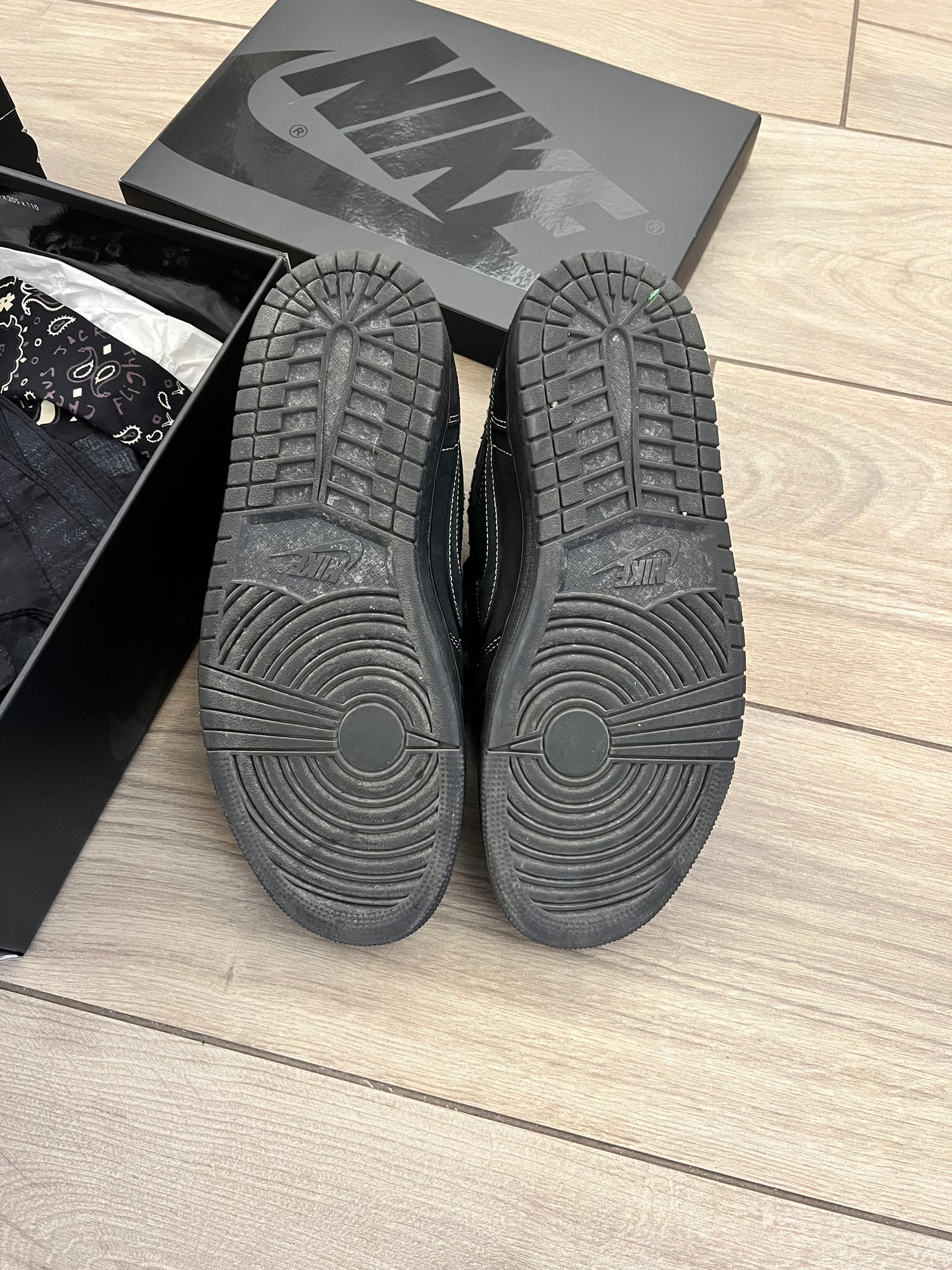 Jordan 1 Low Travis Scott Phantom Black - taglia 41 used