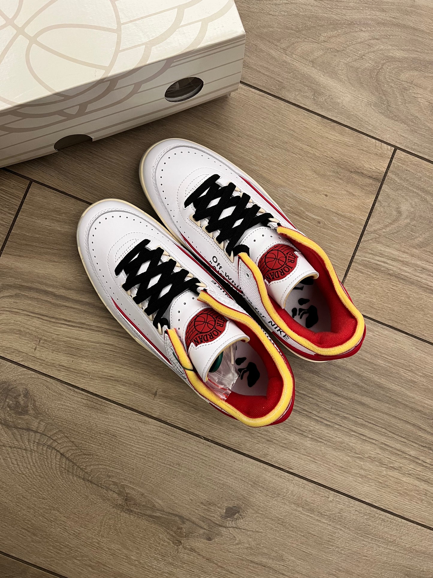 Jordan 2 Low Off White Red - brand new
