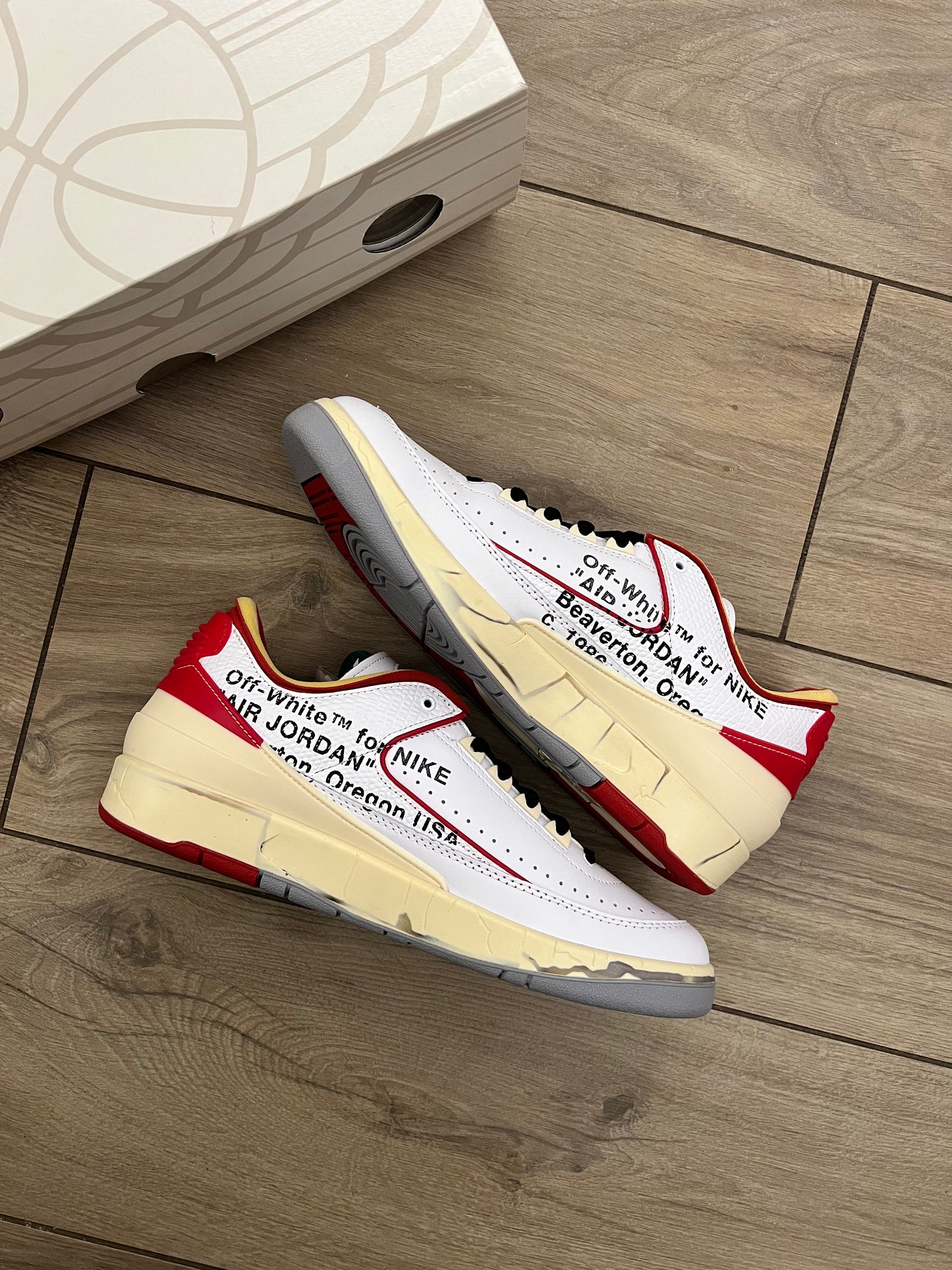 Jordan 2 Low Off White Red - brand new