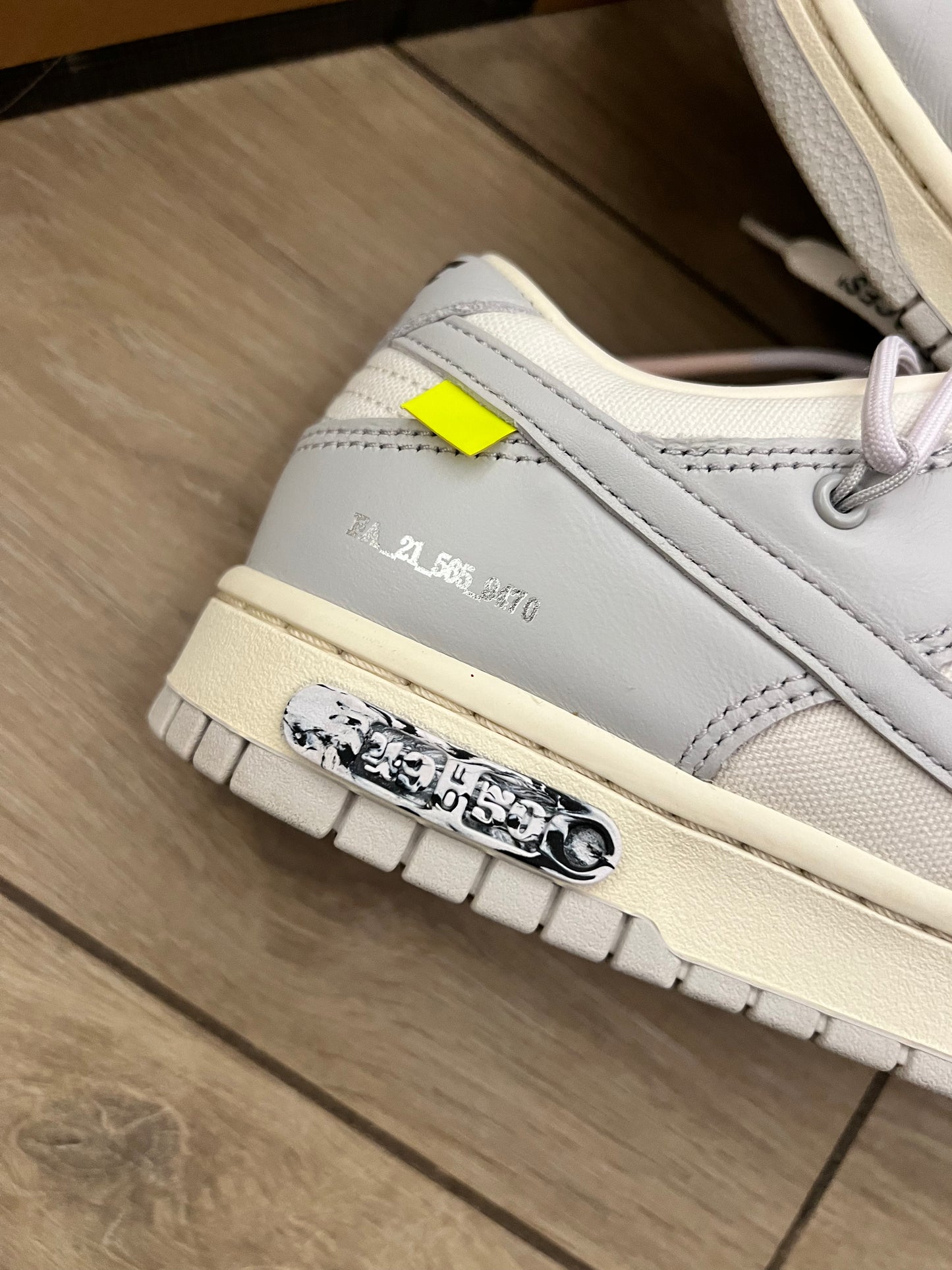 Dunk Low Off White Lot 49 - taglia 42,5 used