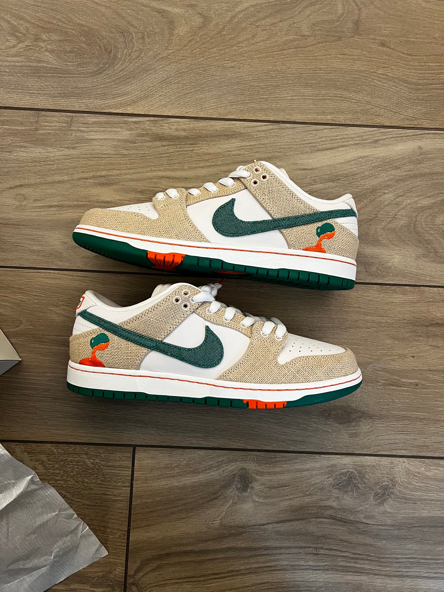 Dunk Low SB Jarritos - brand new