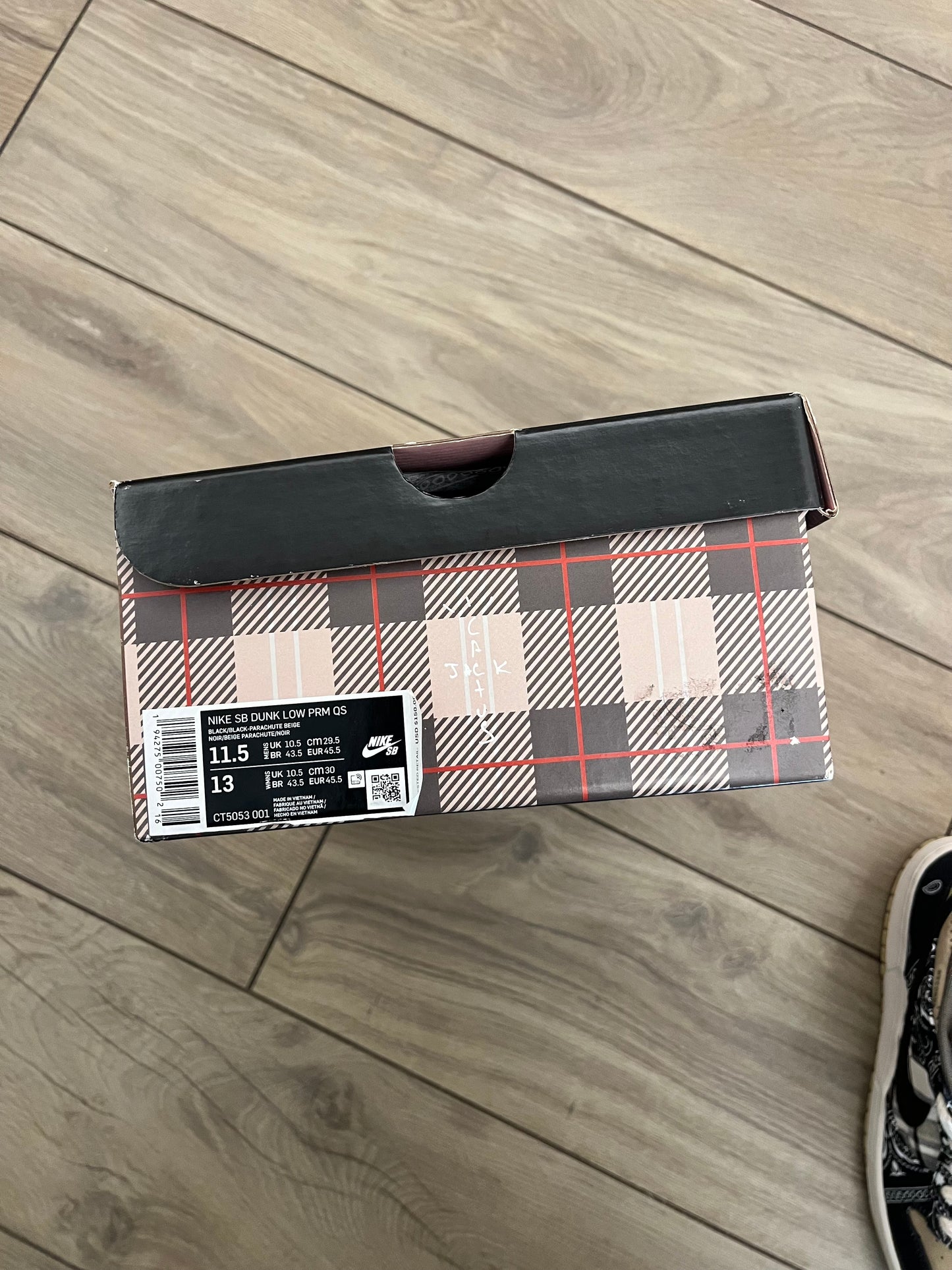 Dunk Low SB Travis Scott - brand new special box