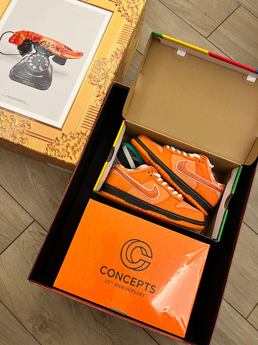 Dunk SB Orange Lobster Special Box - brand new