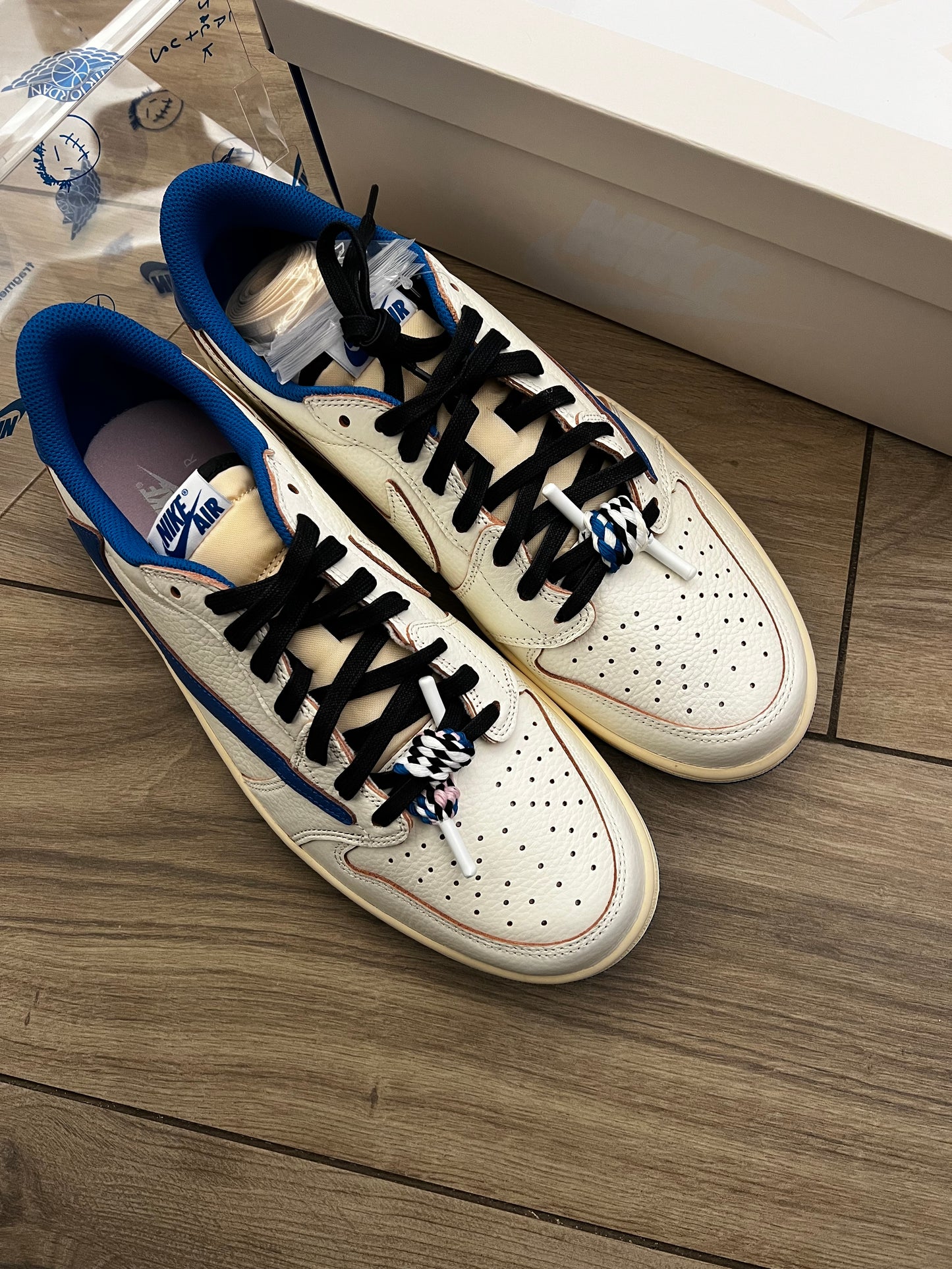 Jordan 1 Low Travis Scott Fragment 'Sail Military Blue' - brand new