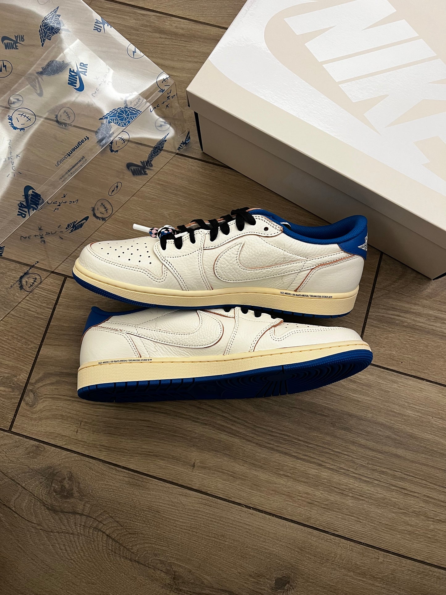 Jordan 1 Low Travis Scott Fragment 'Sail Military Blue' - brand new