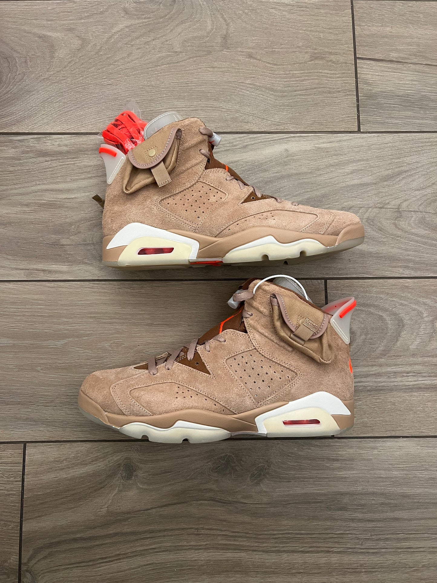 Jordan 6 Travis British Khaki - brand new