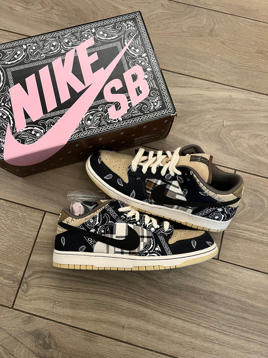 Dunk Low SB Travis Scott - brand new special box