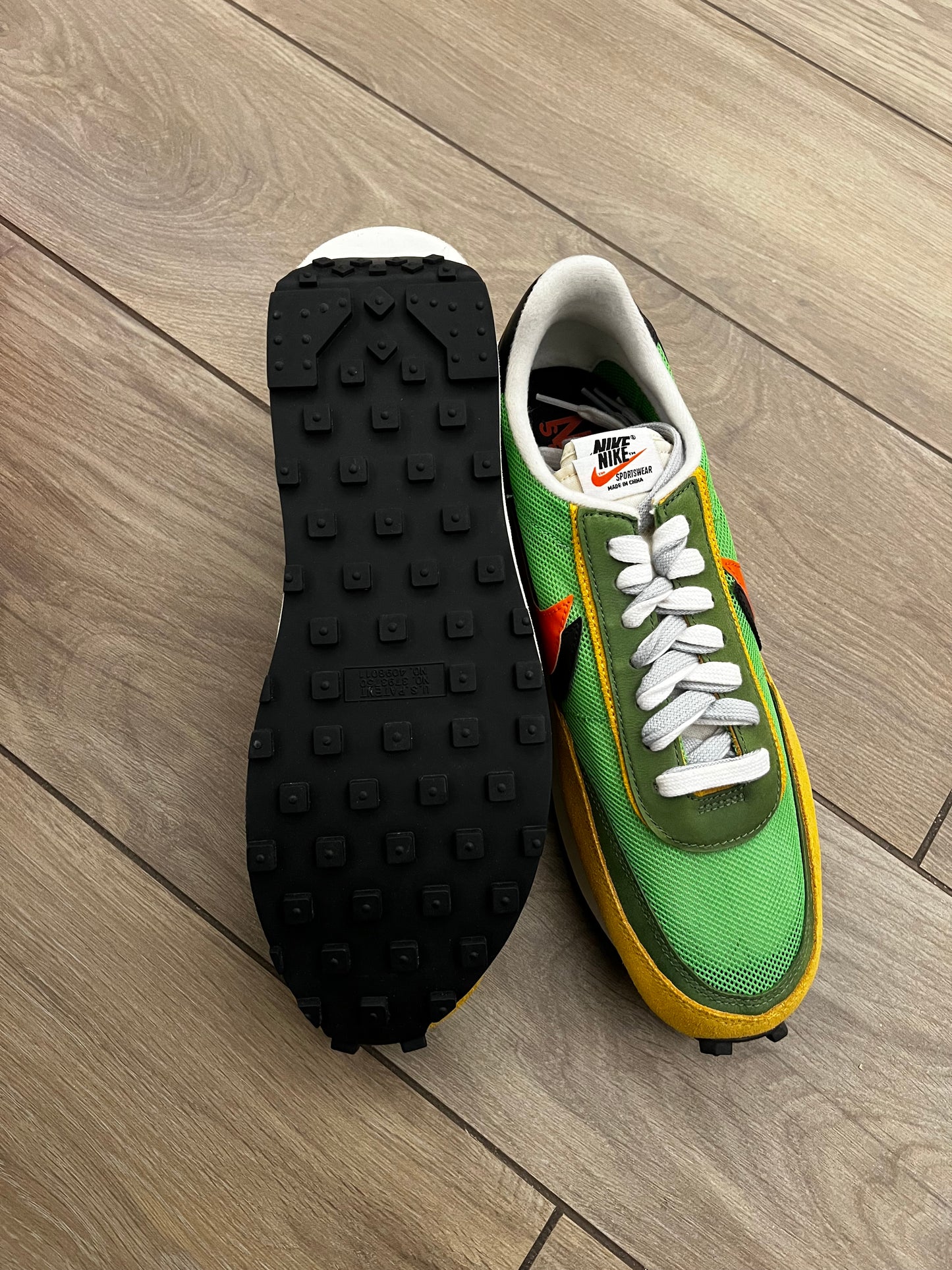 Sacai x Nike LDWaffle 'Green Gusto' - brand new