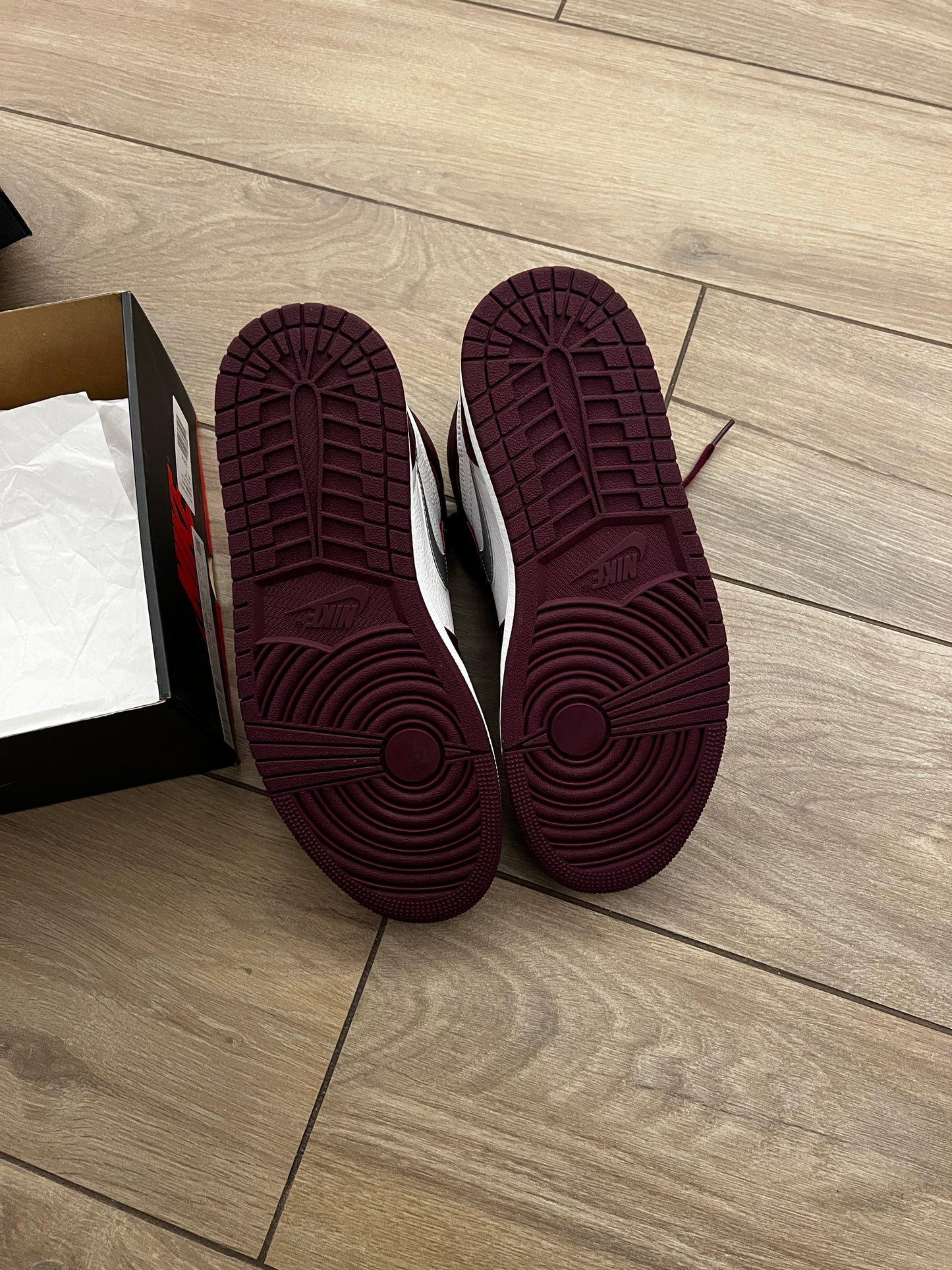 Jordan 1 High Bordeaux - brand new