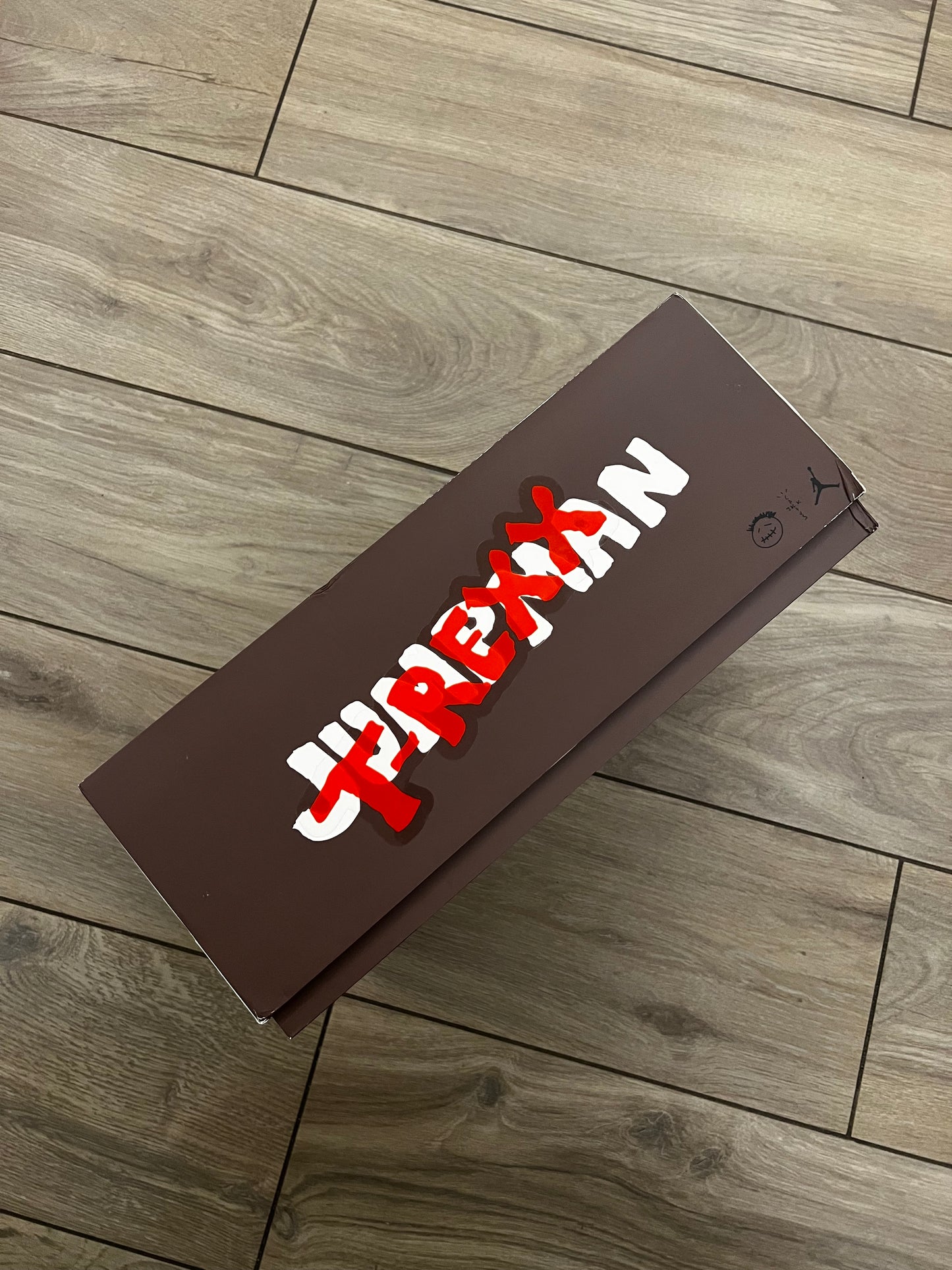 Travis Scott Jumpman Jack Dark Mocha - brand new w exclusive box