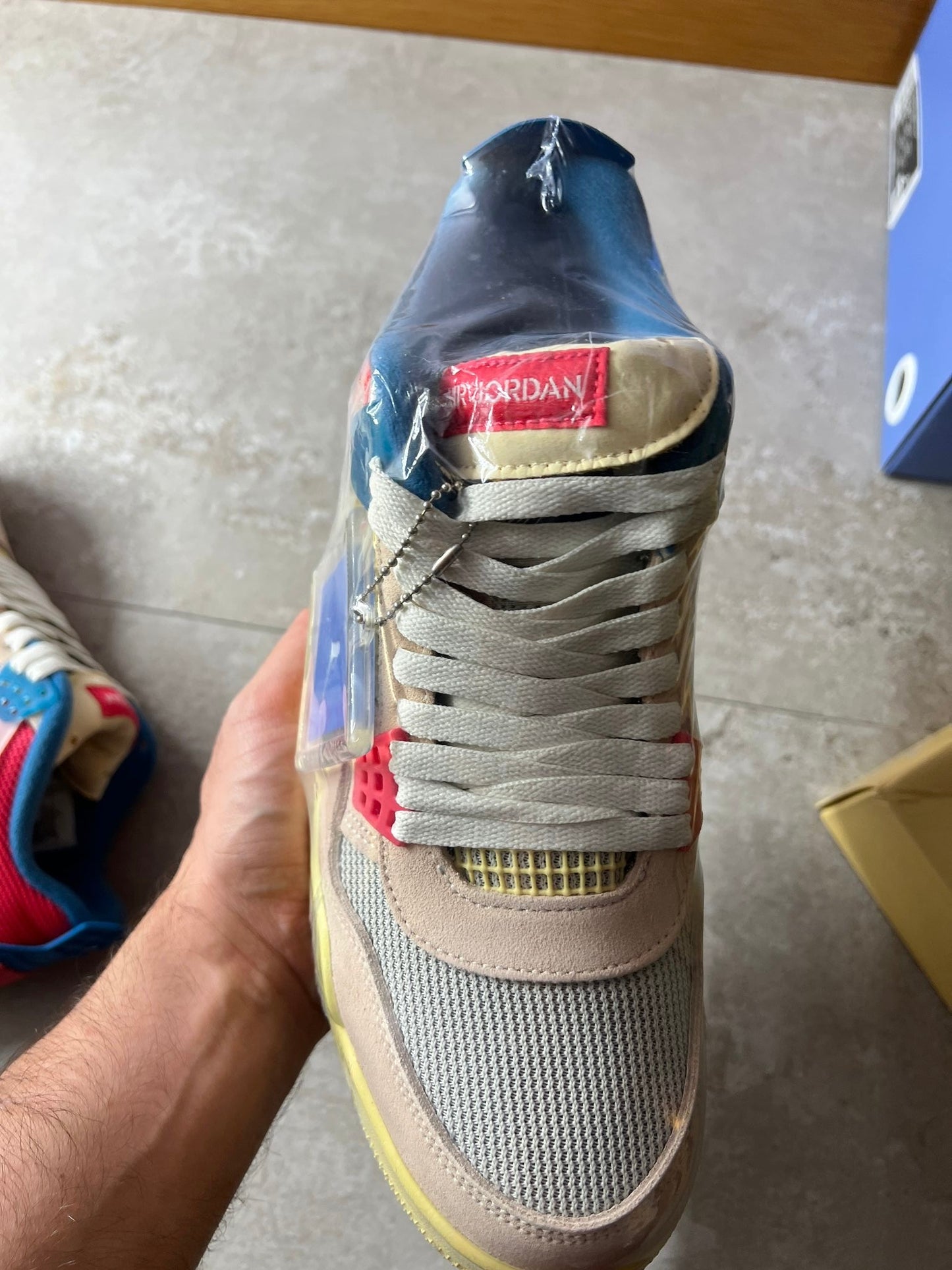 Jordan 4 x Union LA Guava Ice - taglia 43 (USATO)