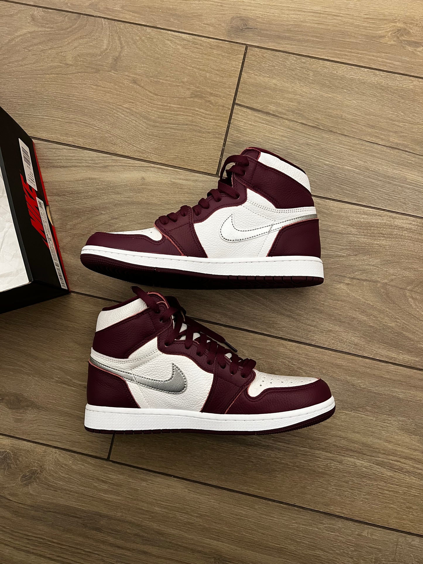 Jordan 1 High Bordeaux - brand new